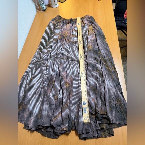 Earthy Tie-Dye Maxi Wide Leg Shirt Pants - Picture 6 of 6